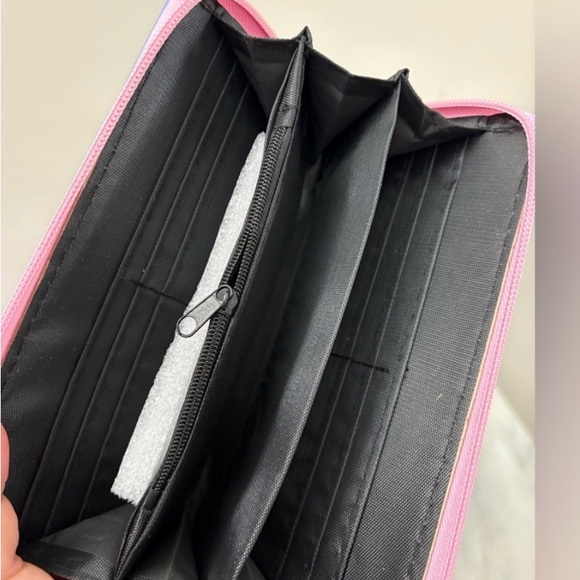 Kuromi and My Melody wallet - Picture 2 of 2